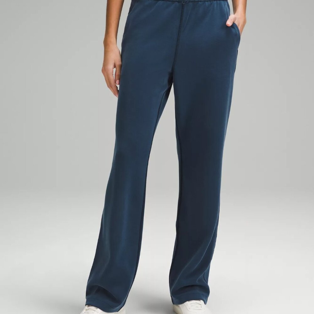 Lululemon Women's Blue Softstreme Classic-Fit High-Rise Run Jogger Pant Size 12